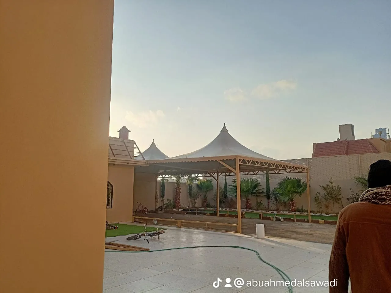 مظلات PVC و مظلات البولي إيثيلين ابها