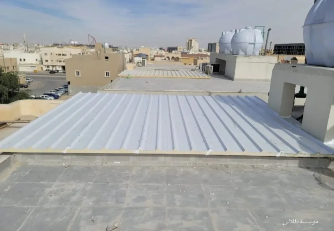 سعر متر الساندوتش بانل في خميس مشيط