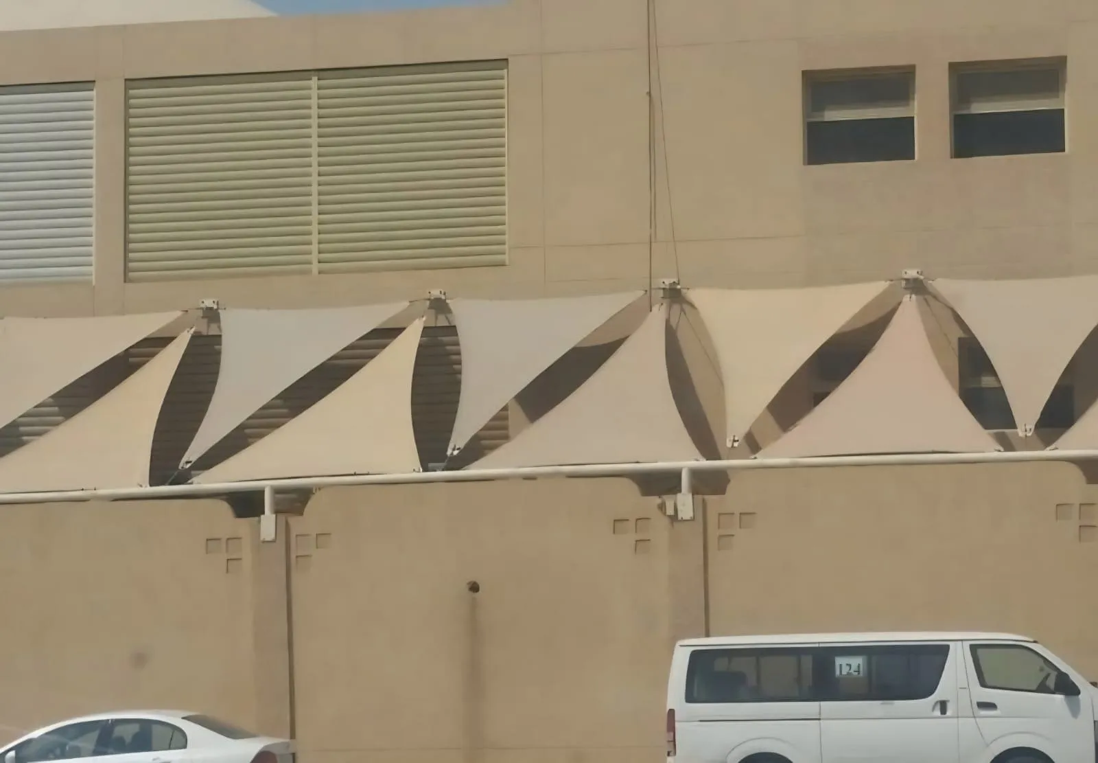 تركيب مظلات شد إنشائي تركيب في خميس مشيط