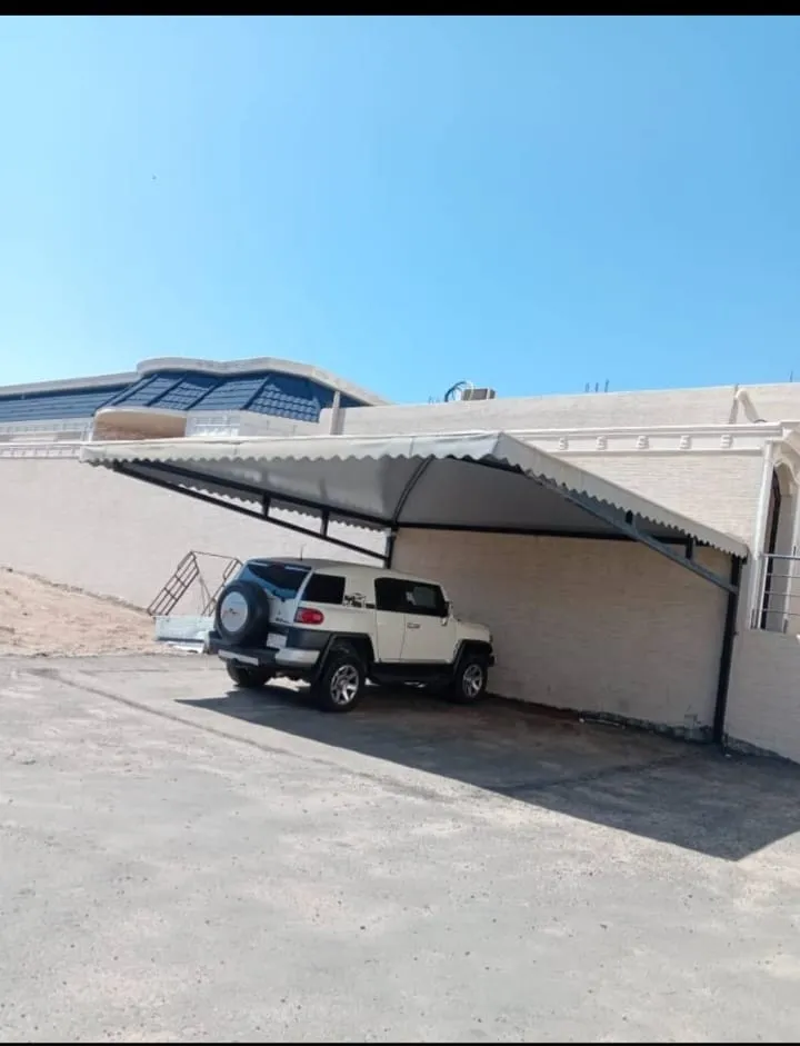 مظلات بولي ايثيلين في خميس مشيط