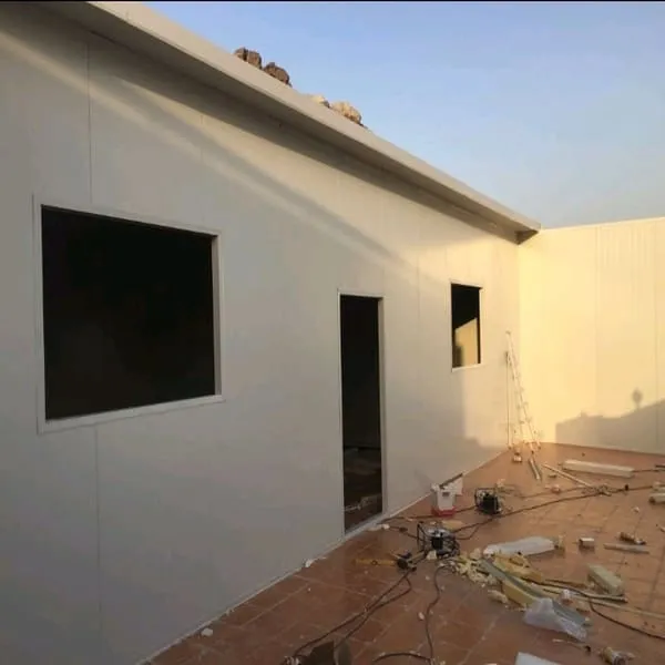 تركيب ألواح ساندوتش بانل للأسقف والغرف بأفضل سعر في ابها