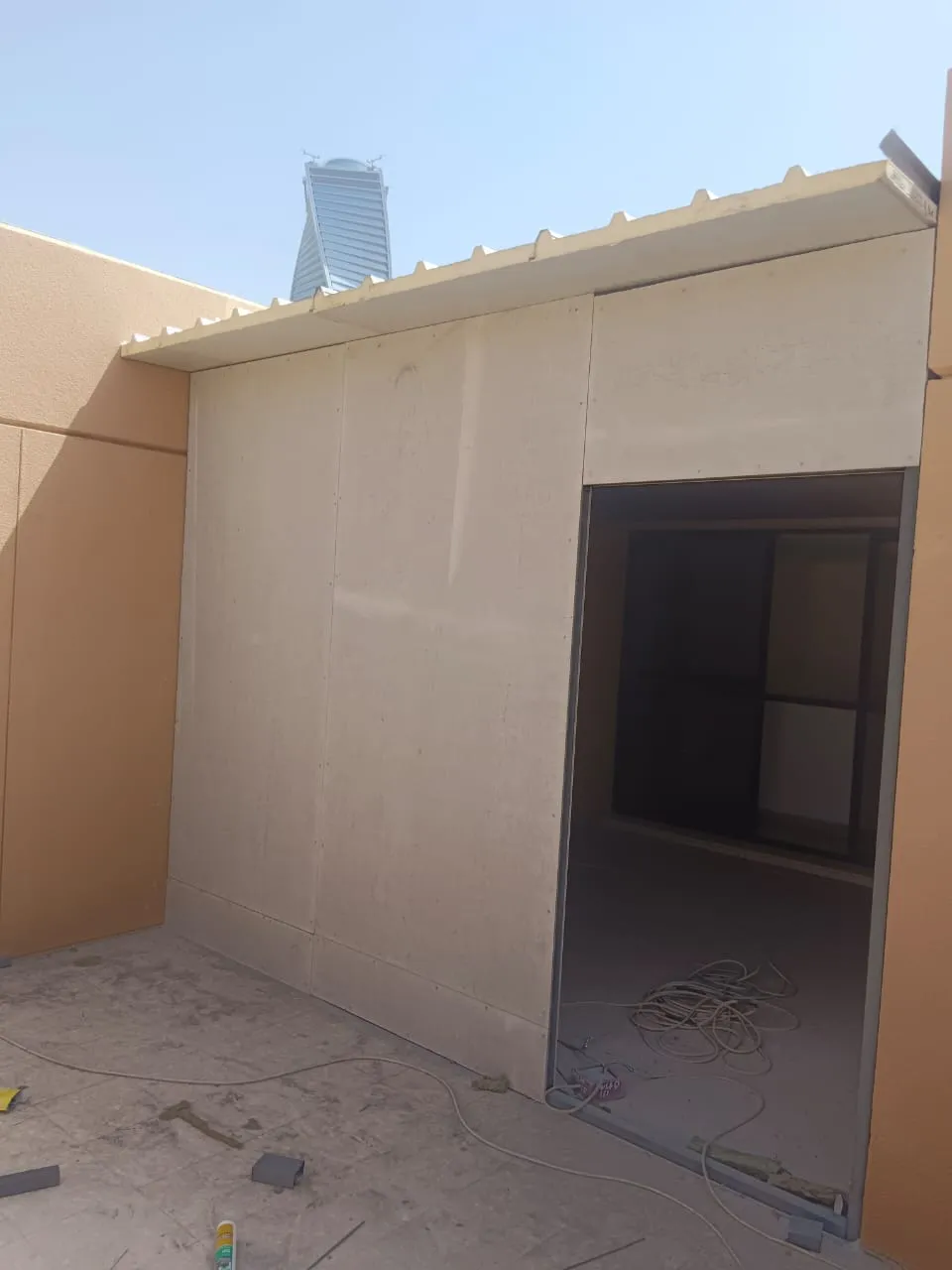 مقاول ساندوتش بنل في بيشة والنماص خميس مشيط