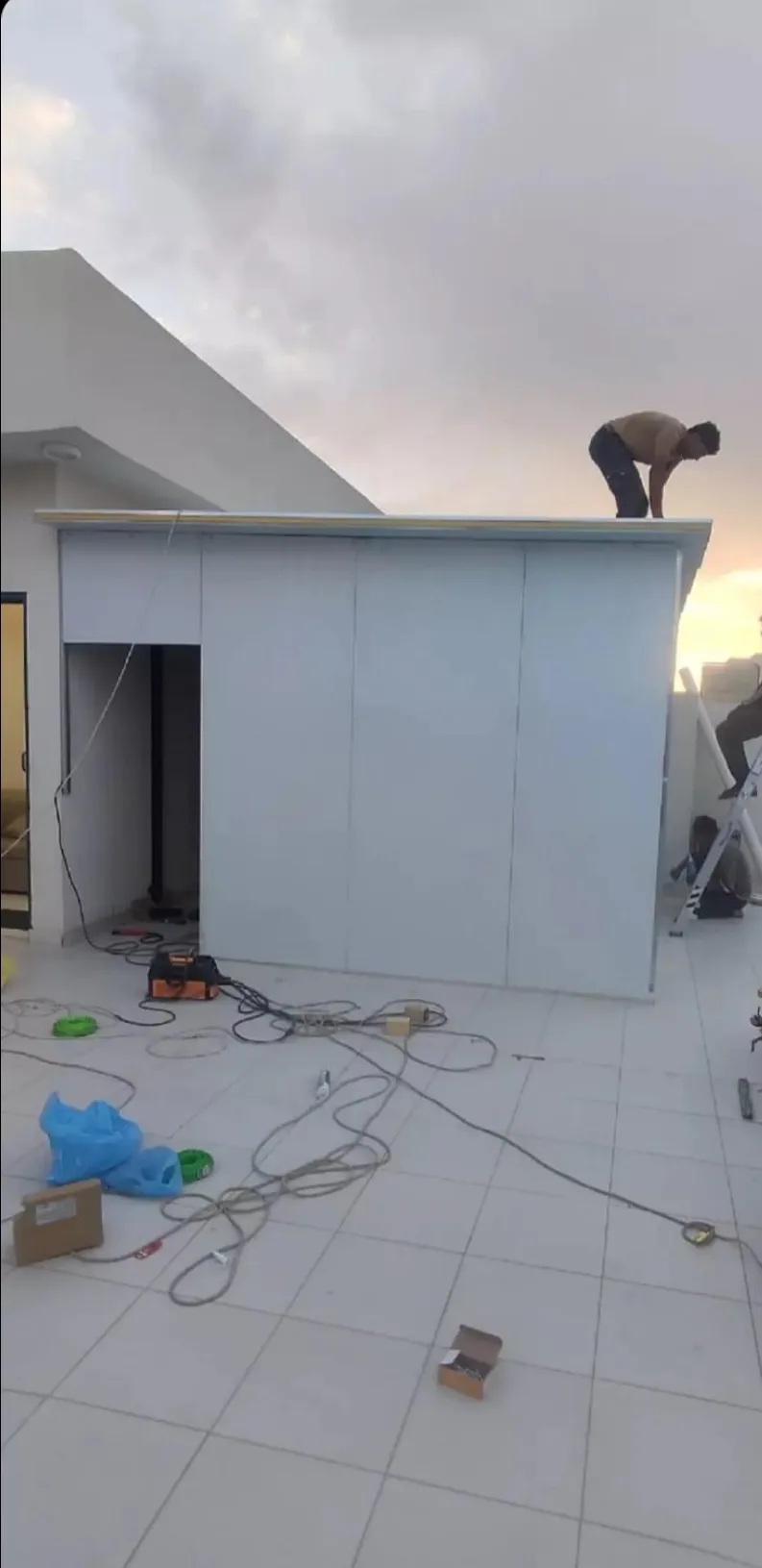 سندويش بنل خميس مشيط 