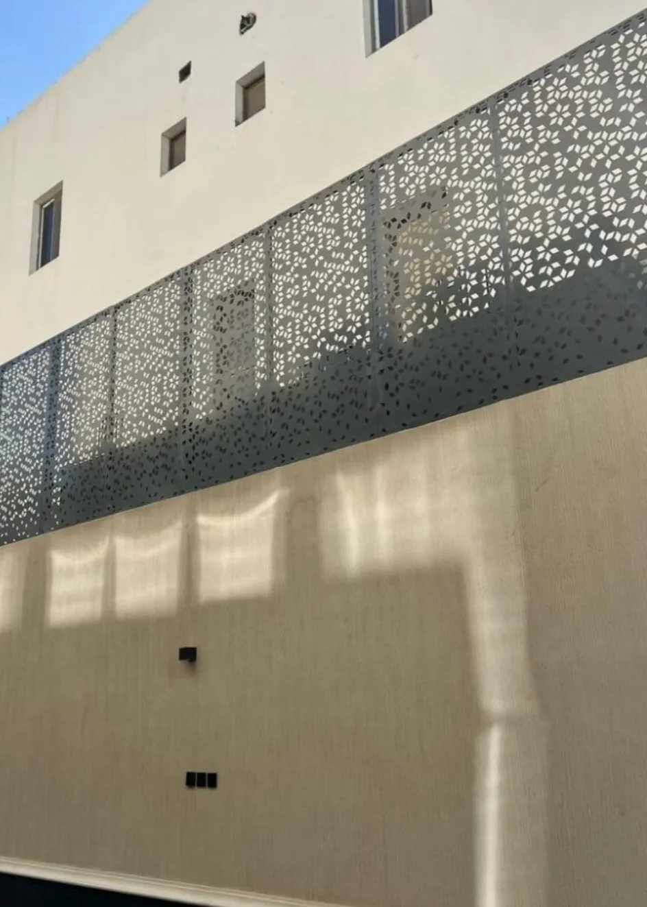 سواتر شوحط 