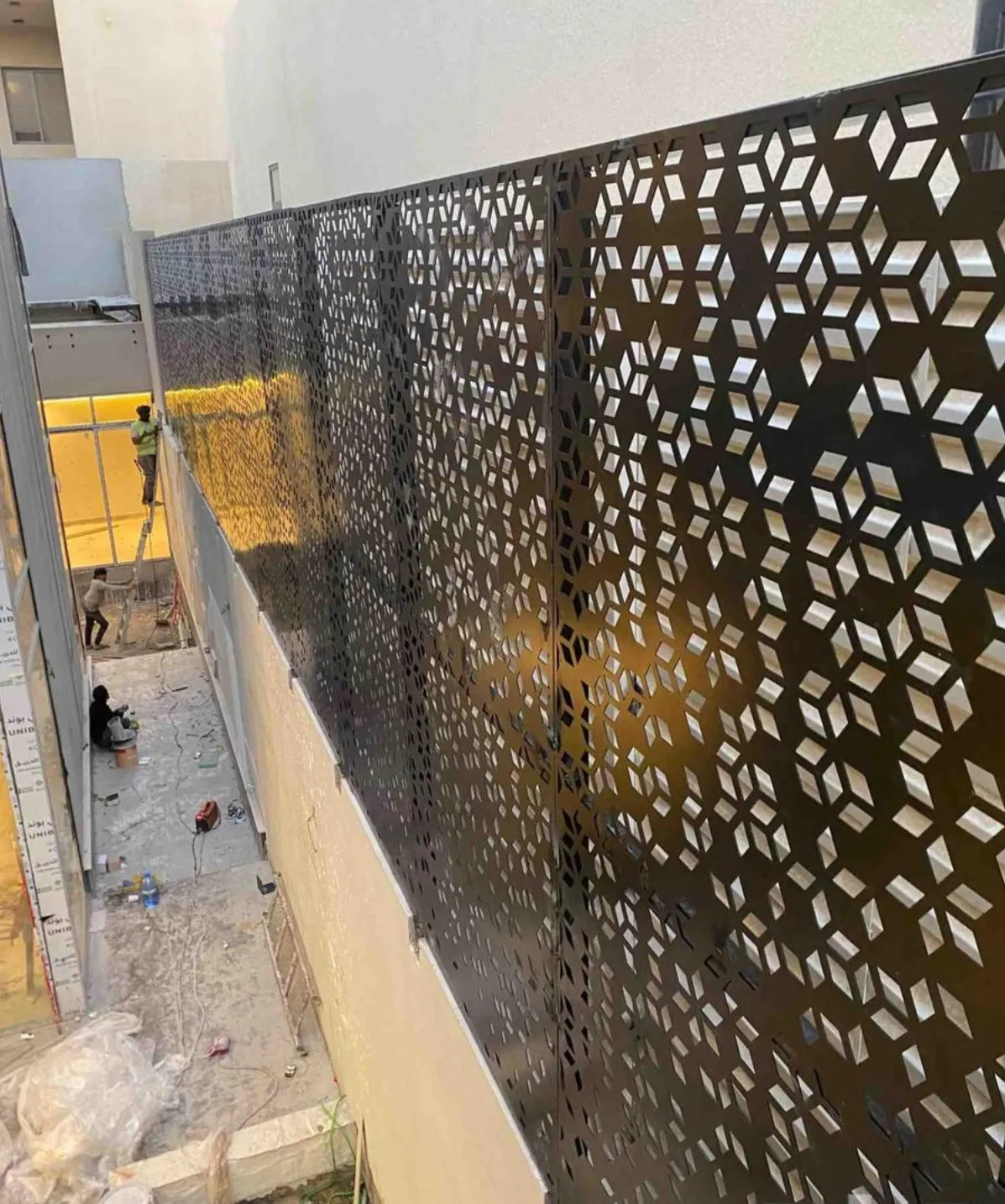 سواتر شوحط 