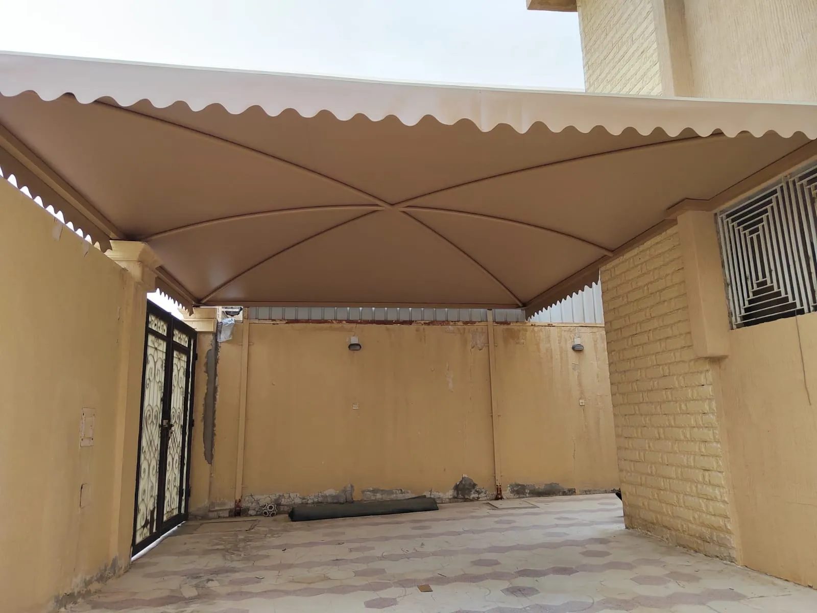 ورشة مظلات أبها
