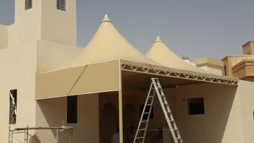 مظلات وسواتر عسير: خيارات متعددة لتلبية احتياجاتك