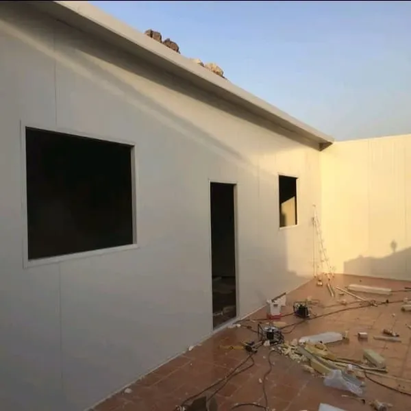 ملاحق ساندوتش بانل خميس مشيط